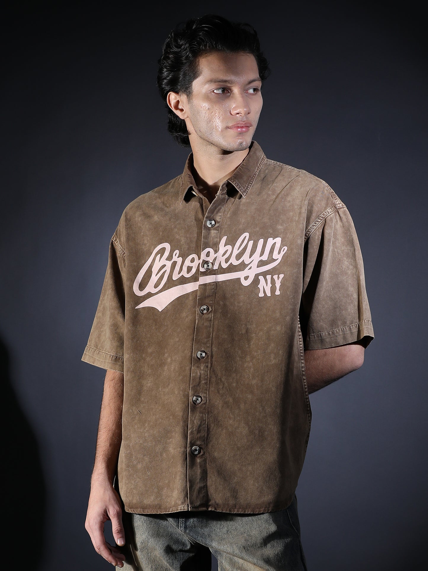 RELAXED FIT PRINT BROWN