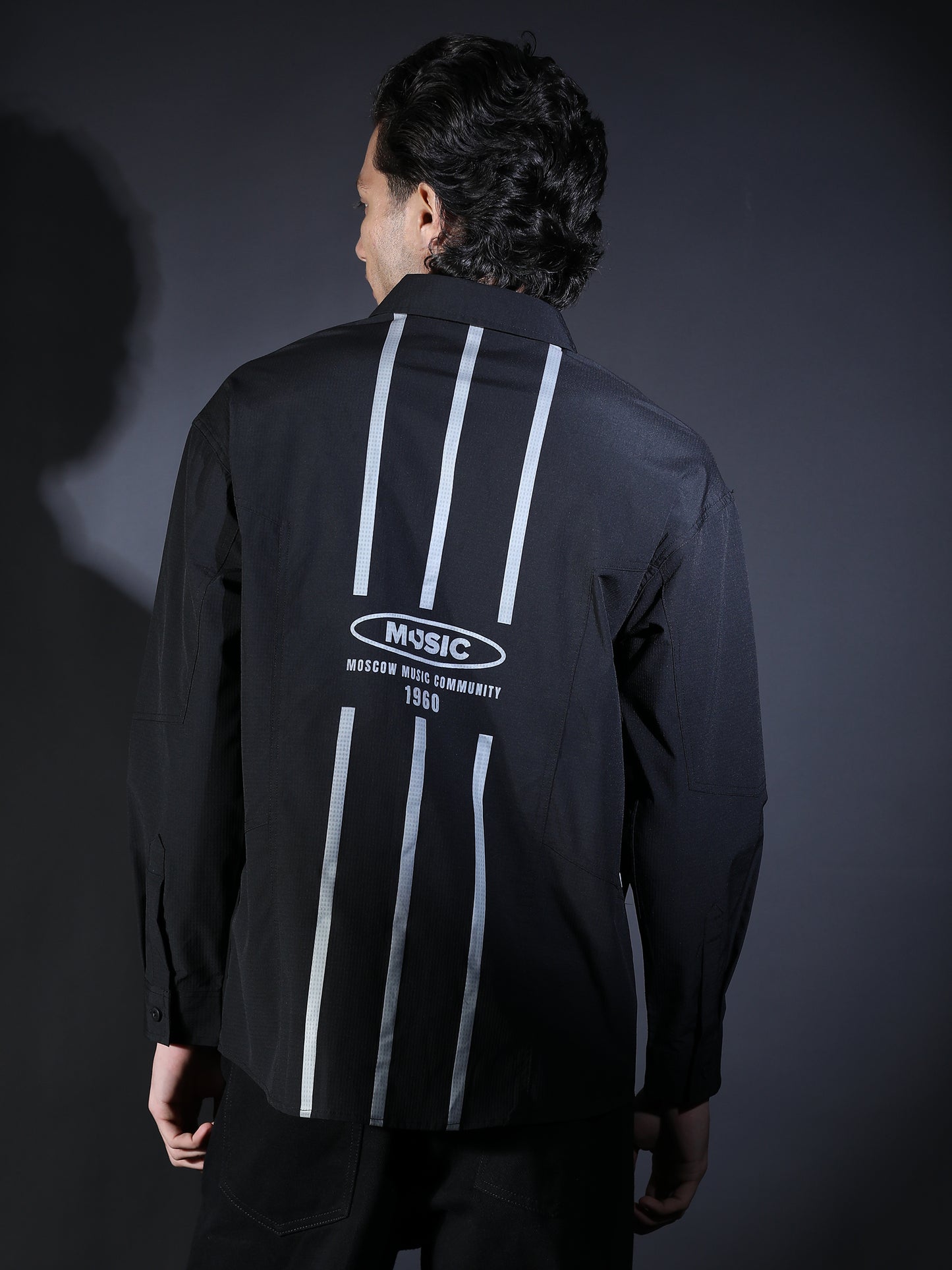 IMP PLAIM BACK PRINTED LINES BLACK