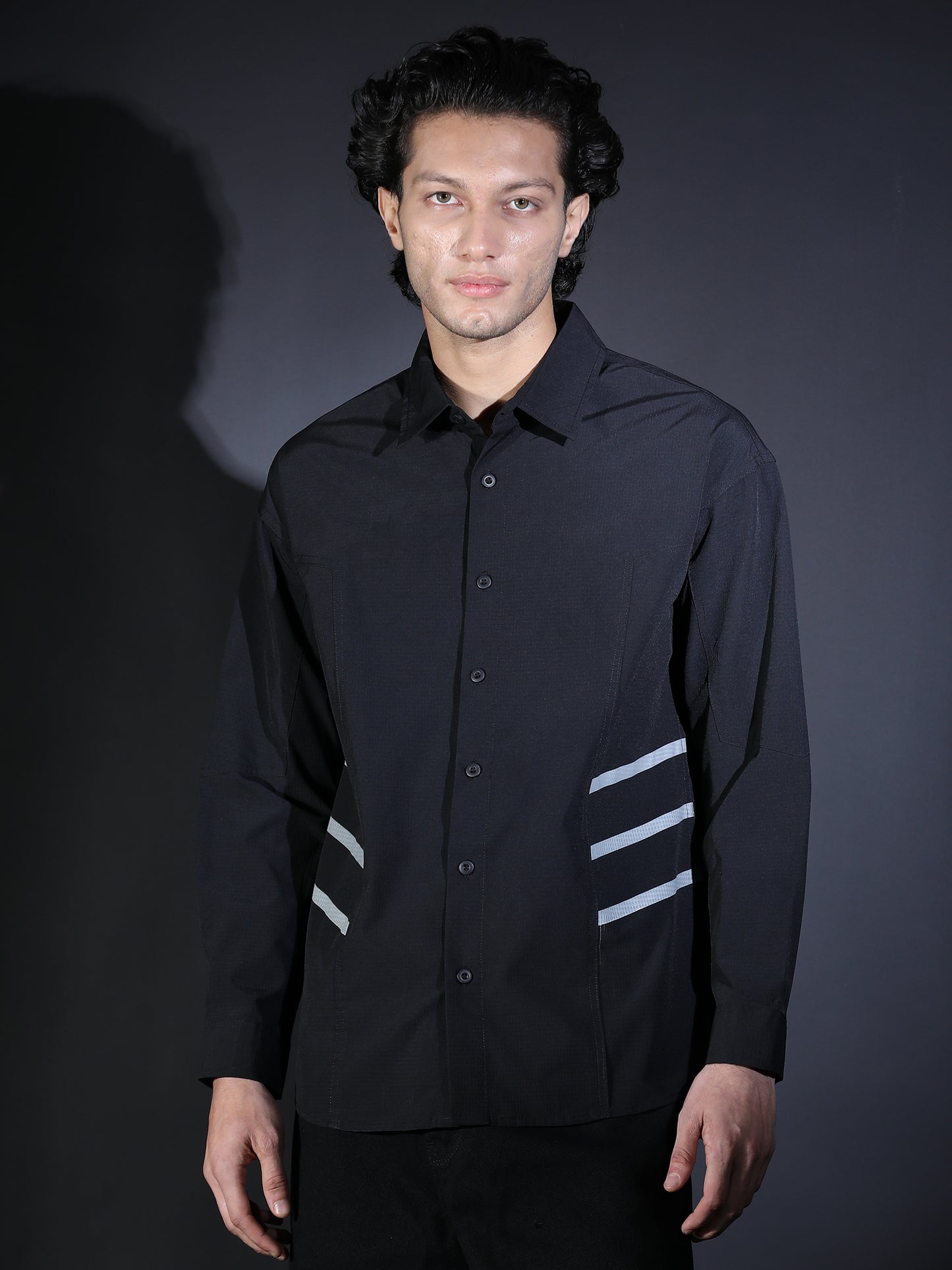 IMP PLAIM BACK PRINTED LINES BLACK