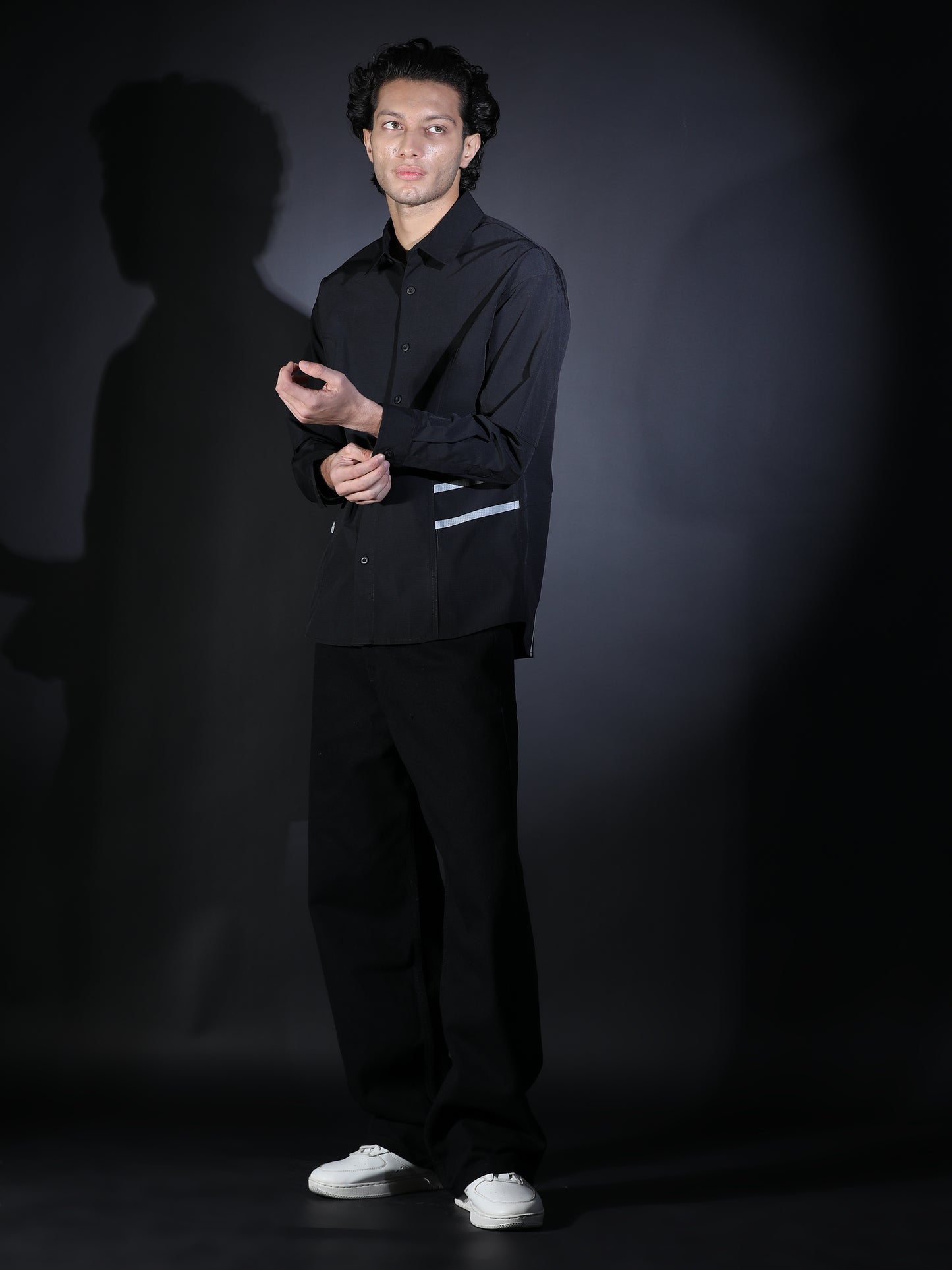 IMP PLAIM BACK PRINTED LINES BLACK