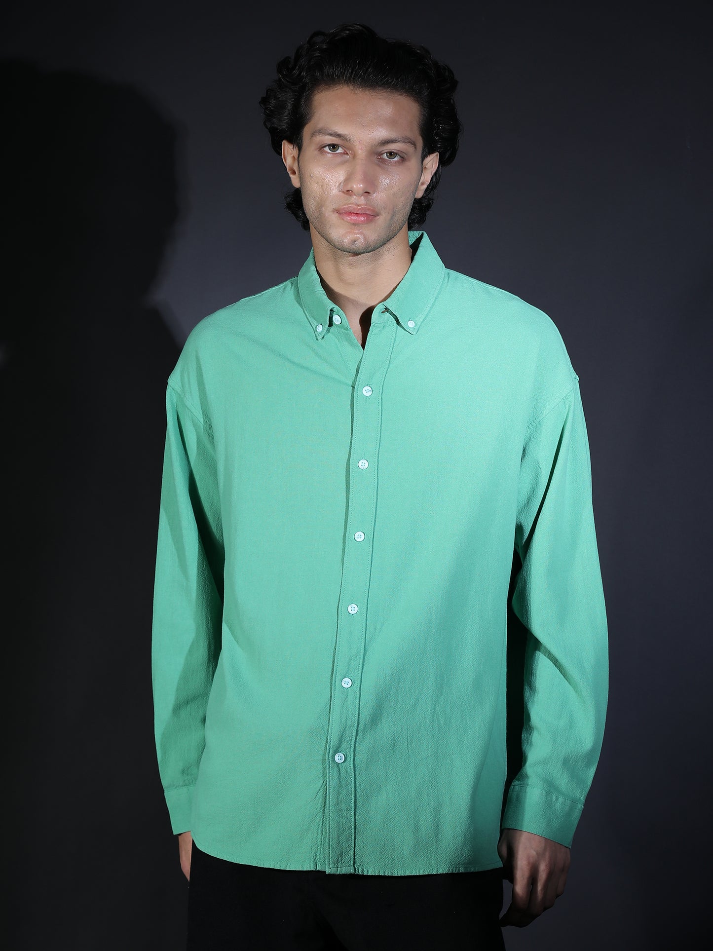REGULAR FIT PLAIN SHIRT GREEN1