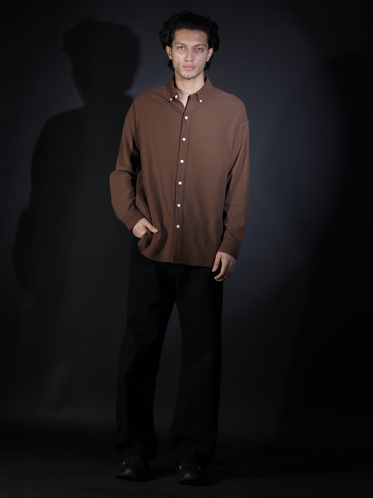 REGULAR FIT PLAIN SHIRT BROWN1