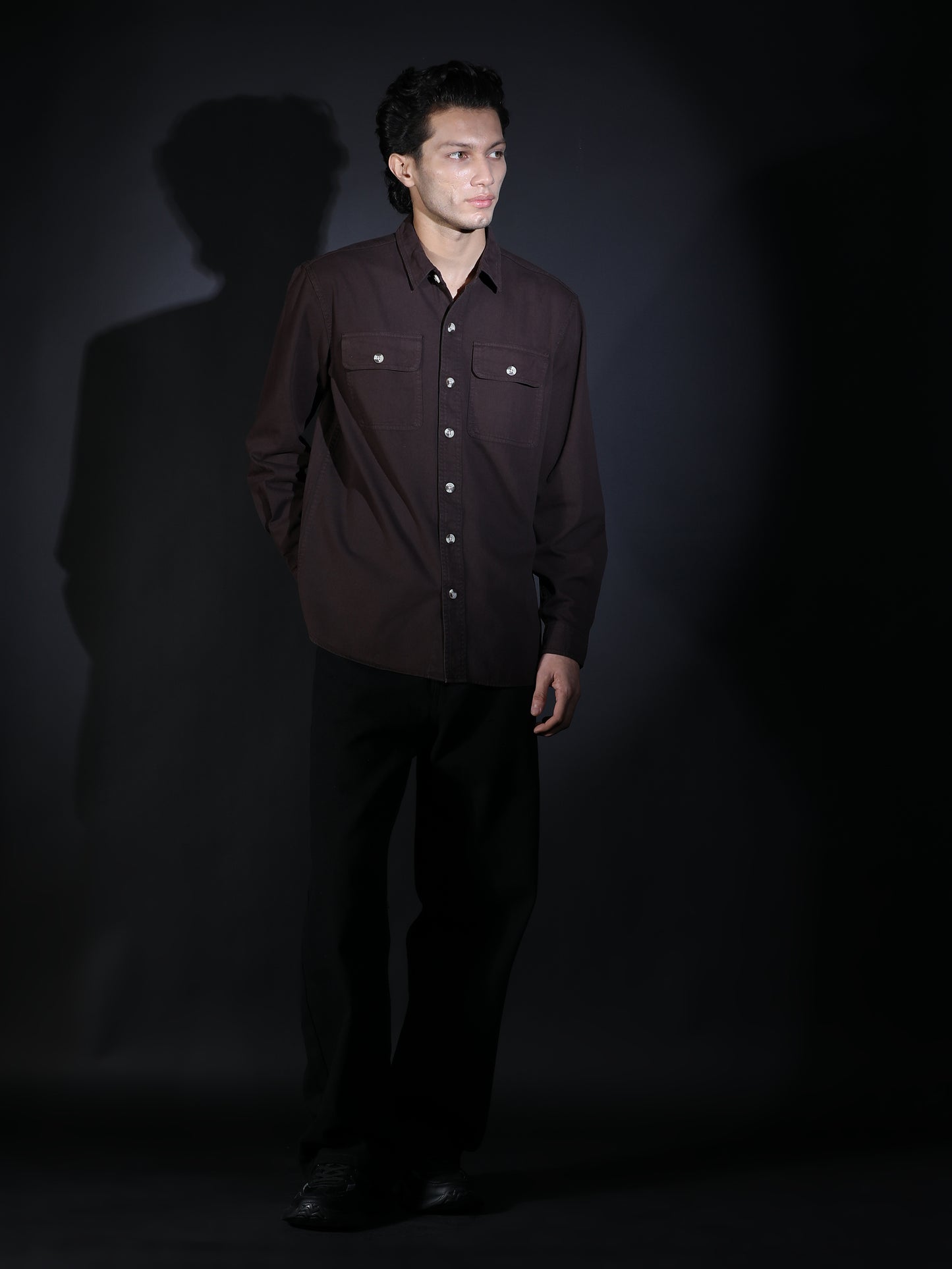 REGULAR FIT PLAIN DOUBLE POCKET SHIRT DARK BROWN