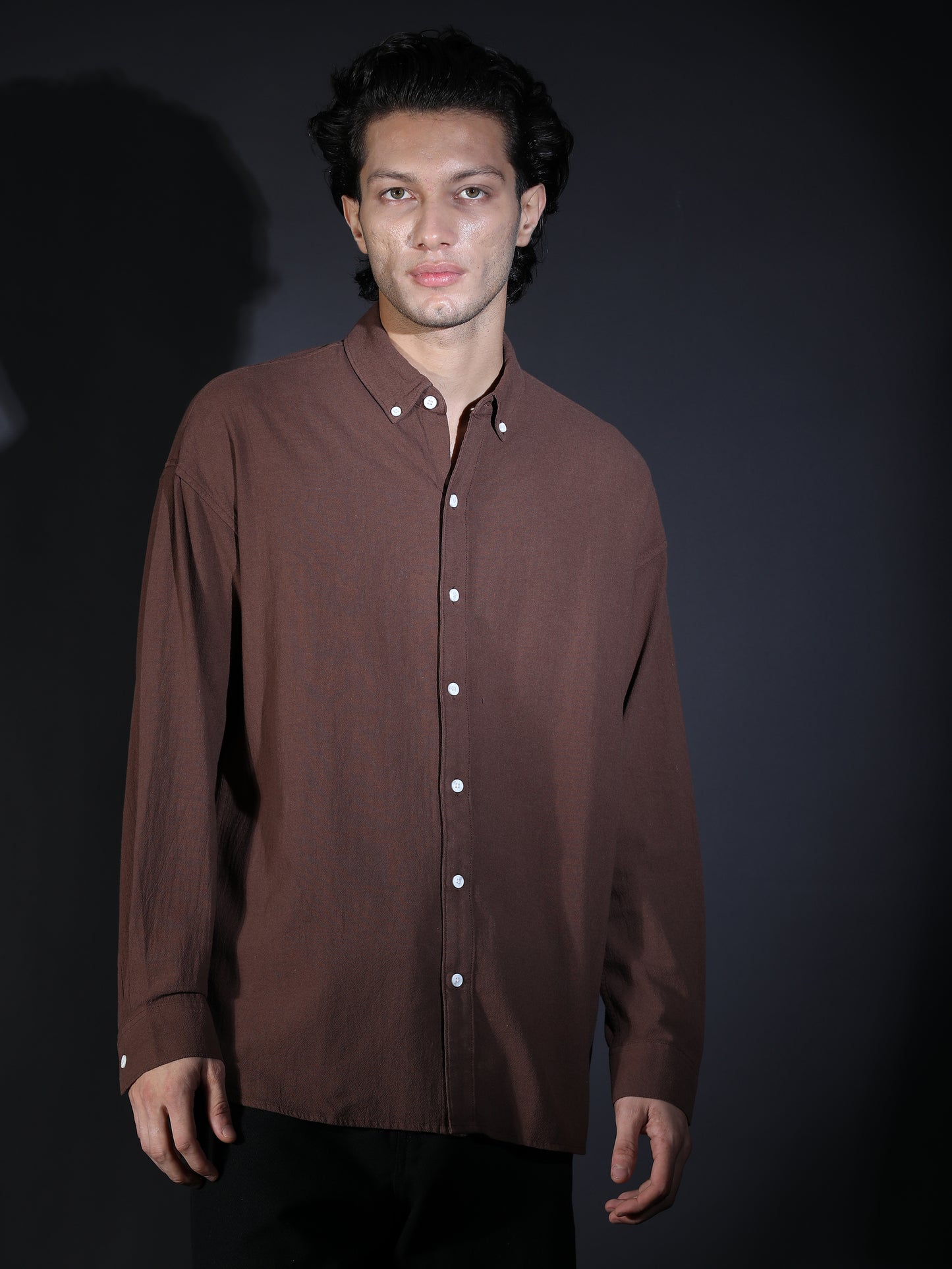 REGULAR FIT PLAIN SHIRT BROWN2