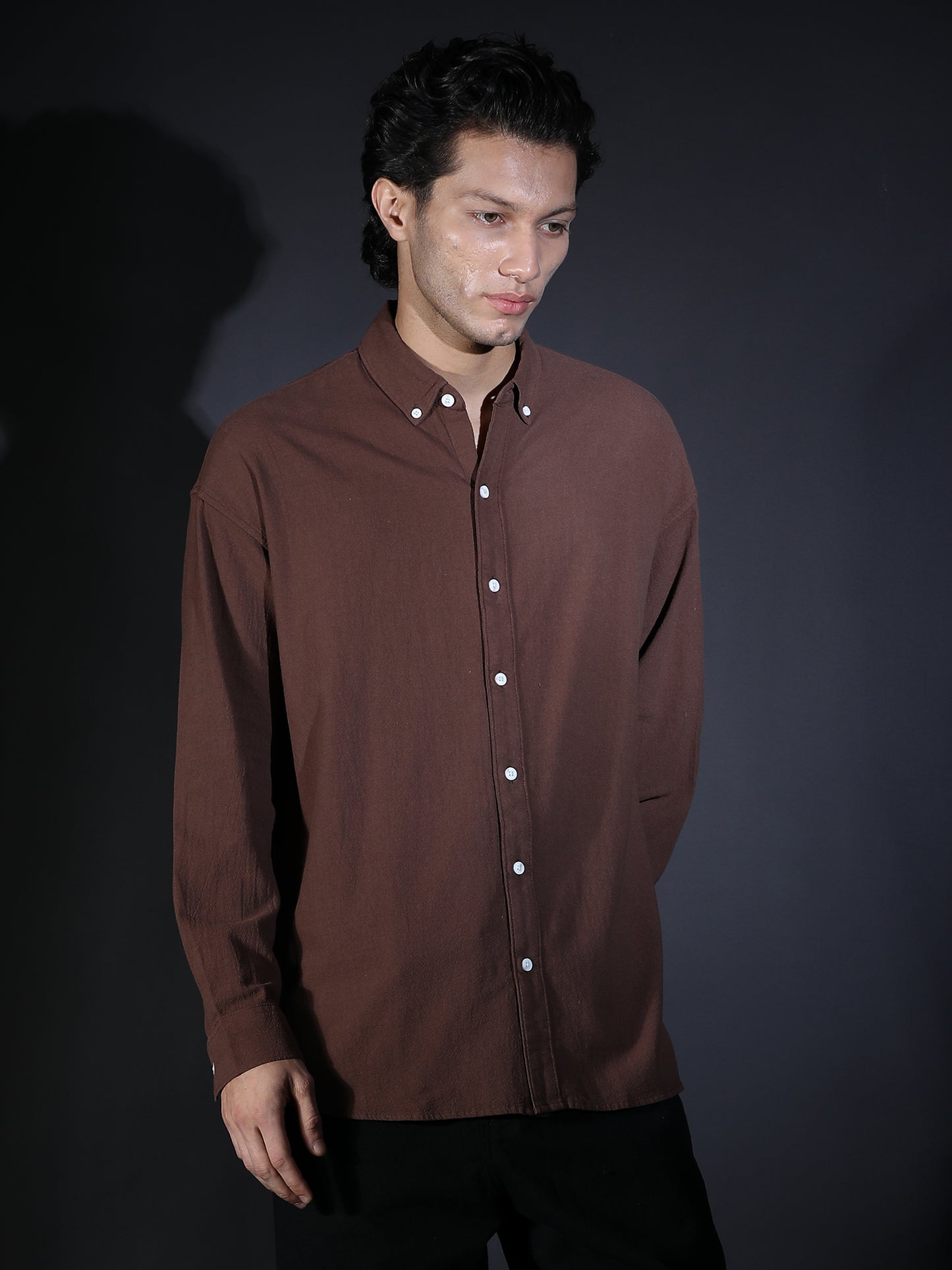 REGULAR FIT PLAIN SHIRT BROWN2