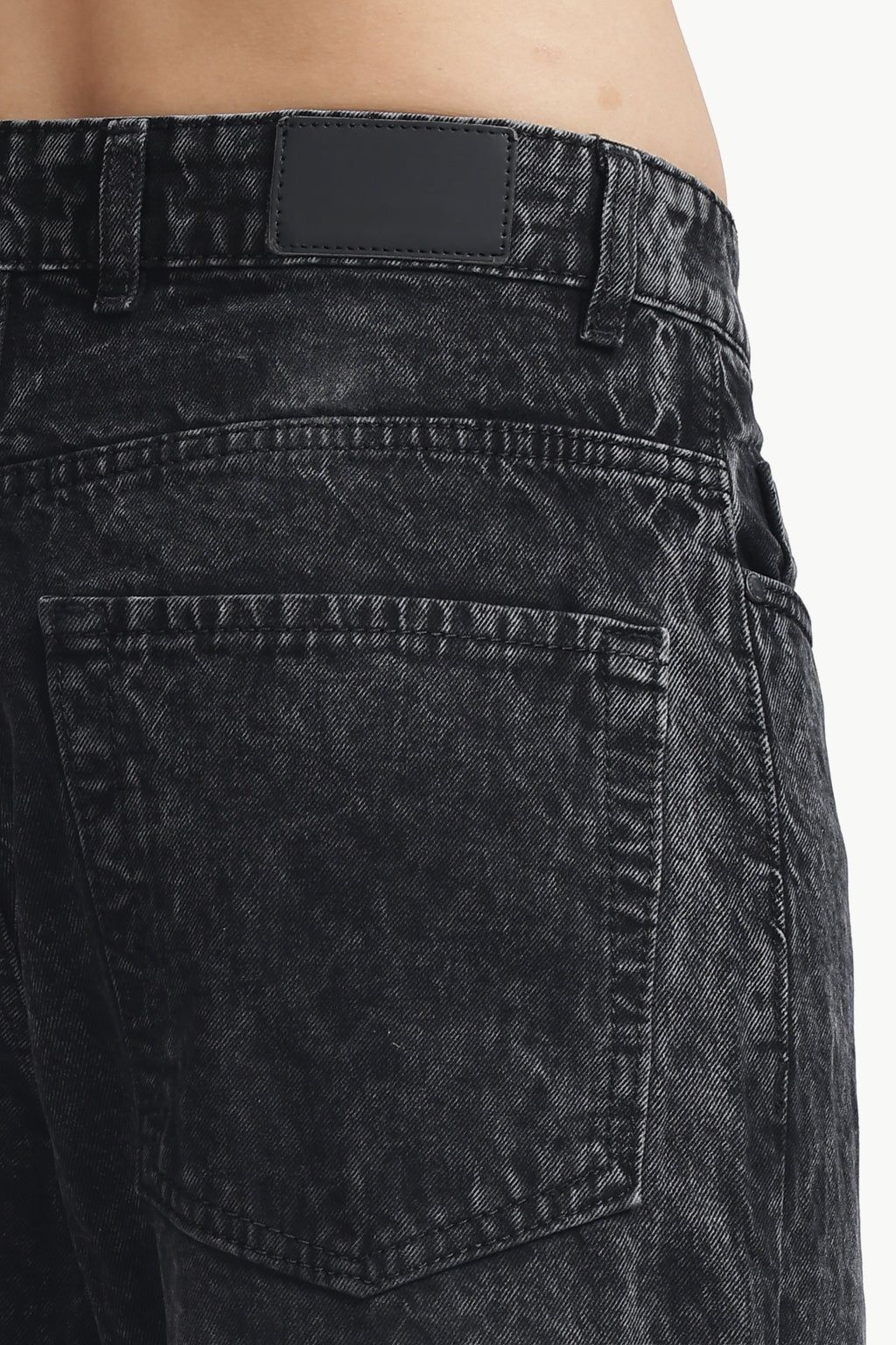 Noir Fade Relaxed Wide Jeans